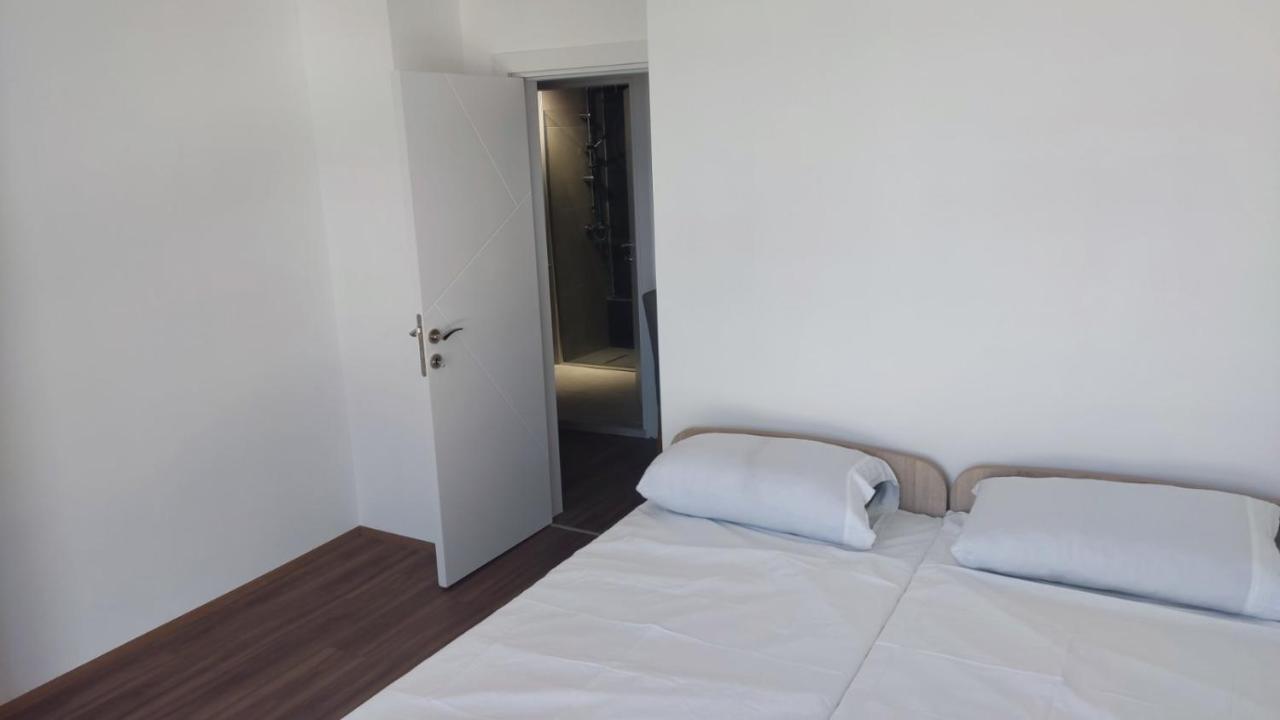 Sky View Luxury Center Skopje Apartments Dış mekan fotoğraf