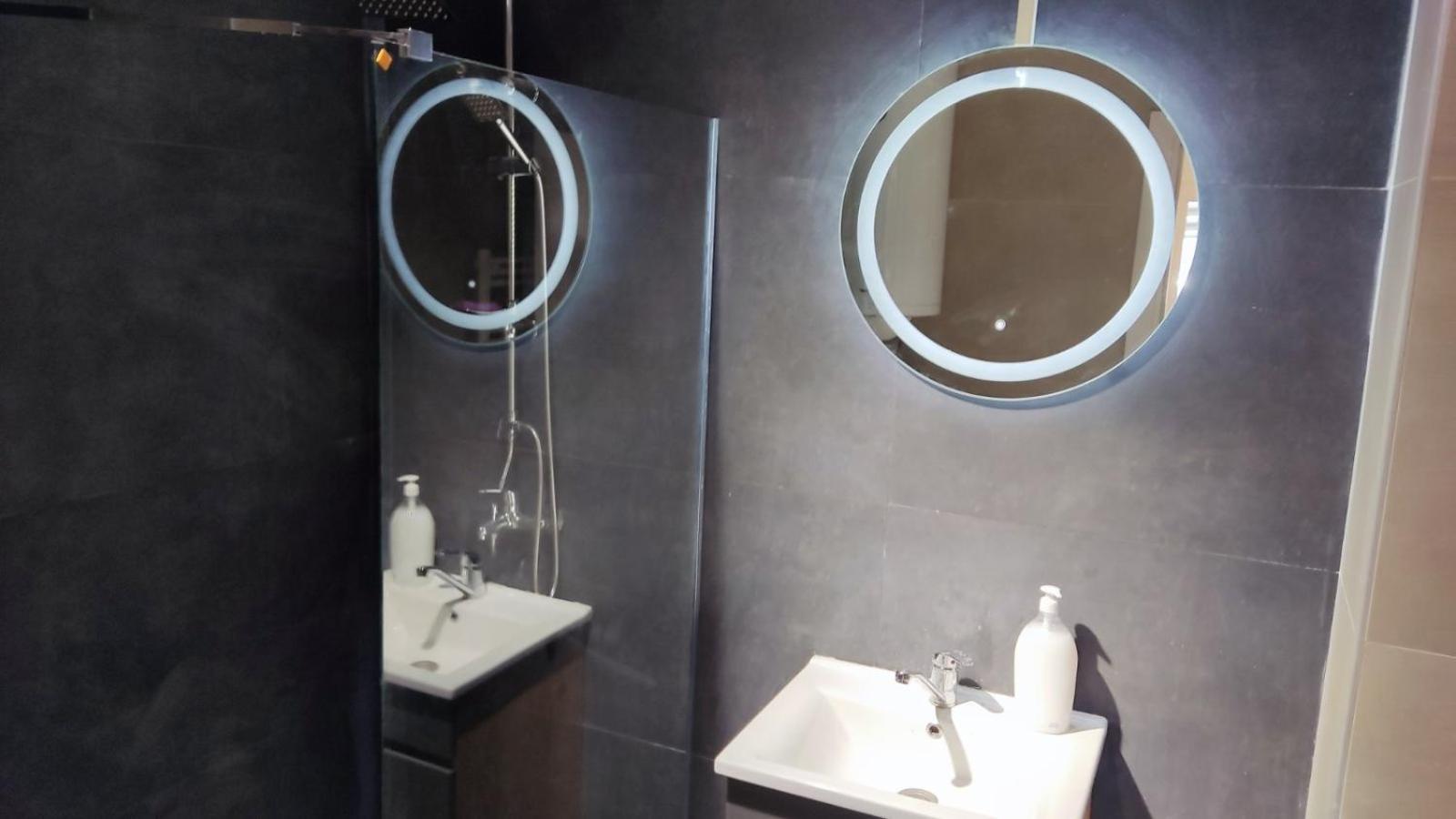 Sky View Luxury Center Skopje Apartments Dış mekan fotoğraf